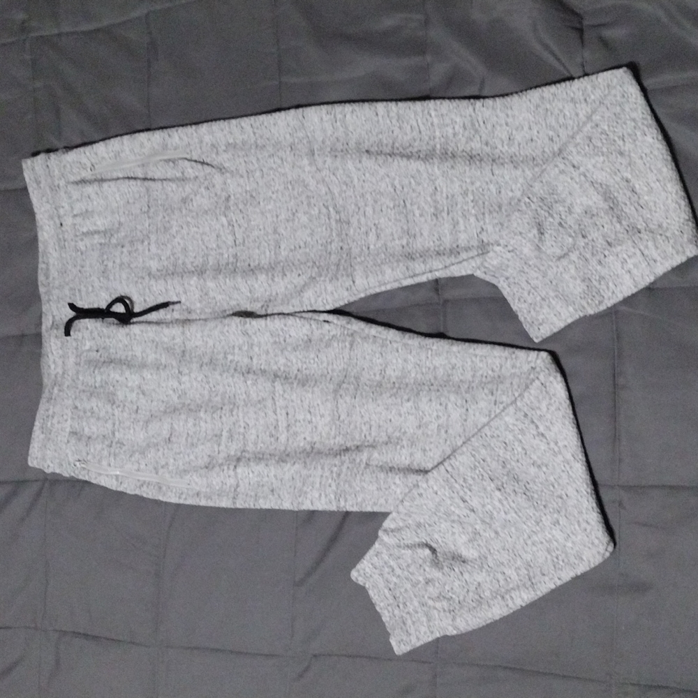 Thick sweatpants large gray white and black great condition winter sport sweats